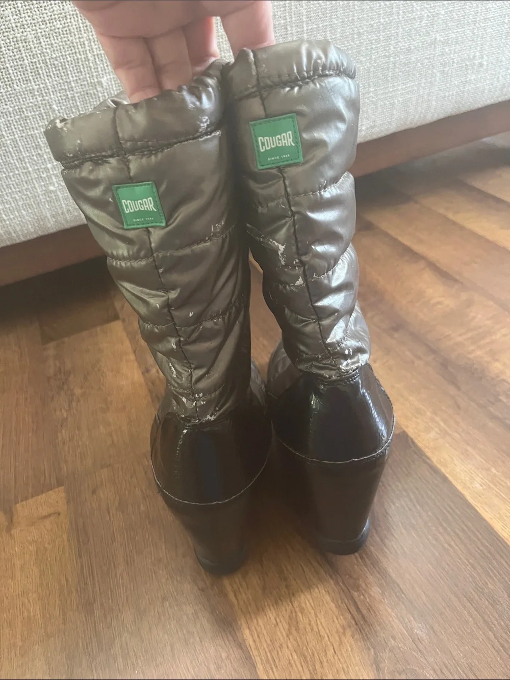 Cougar Gander Wedge Winter Boots Gunmetal Puffer and Black Patent Size 9